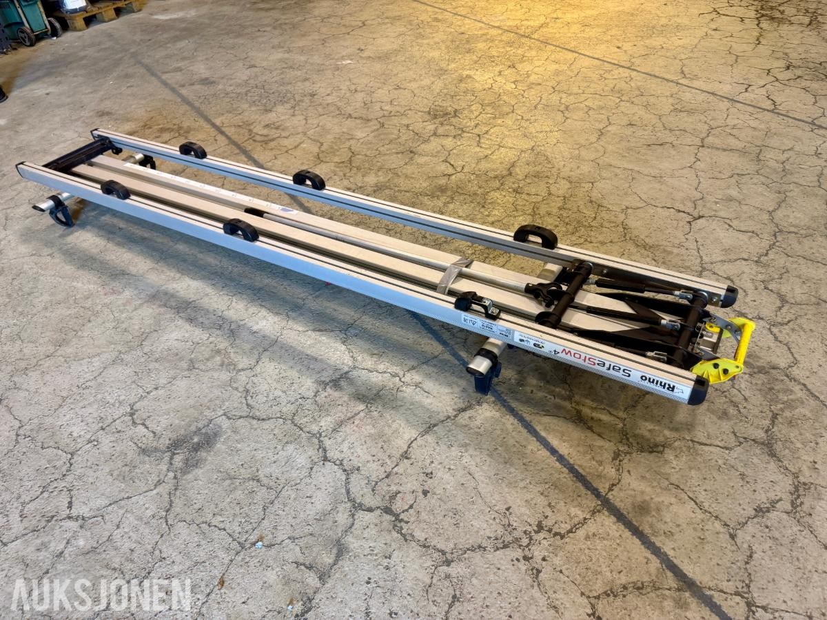 2023 Rhino Products SafeStow RAS18 Takstativ