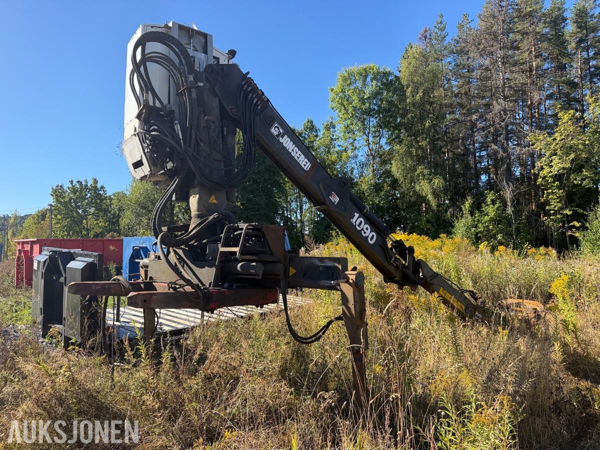 Jonsered 1090 DT tømmerkran med klype