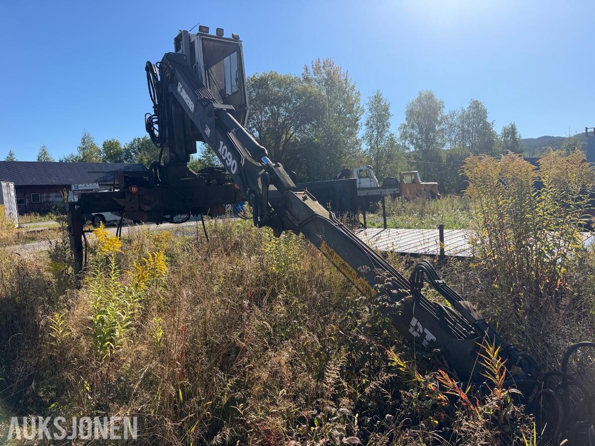Jonsered 1090 DT tømmerkran med klype