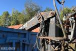 Krokcontainer med Loglift 095 kran