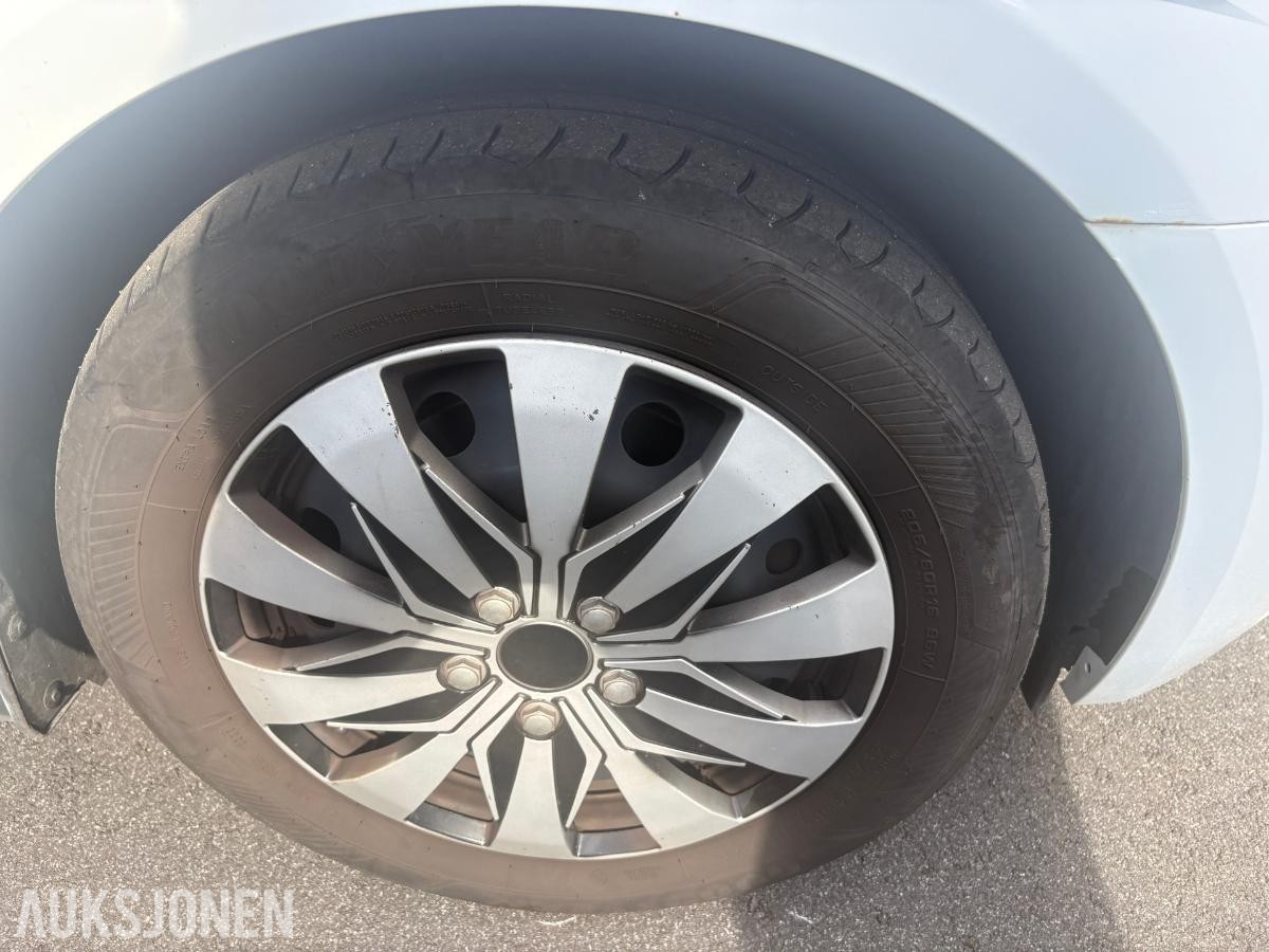 2017 TRANSIT CONNECT l2 1.5-120 D, 125800km 2 Skyvedører 3 seter