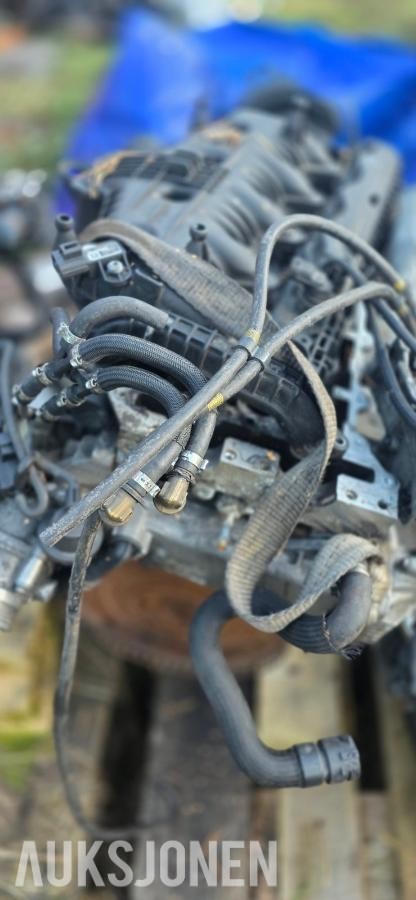 2 stk VOLVO XC70 09 MOTOR