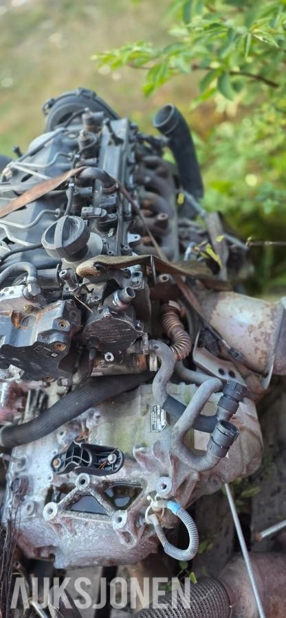 2 stk VOLVO XC70 09 MOTOR