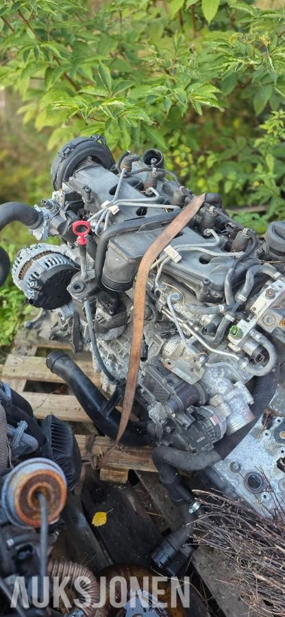 2 stk VOLVO XC70 09 MOTOR