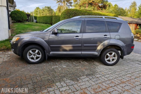 2007 Mitsubishi Outlander 2.0 Diesel 140hk 4WD, Hengerfeste, Prosjekt