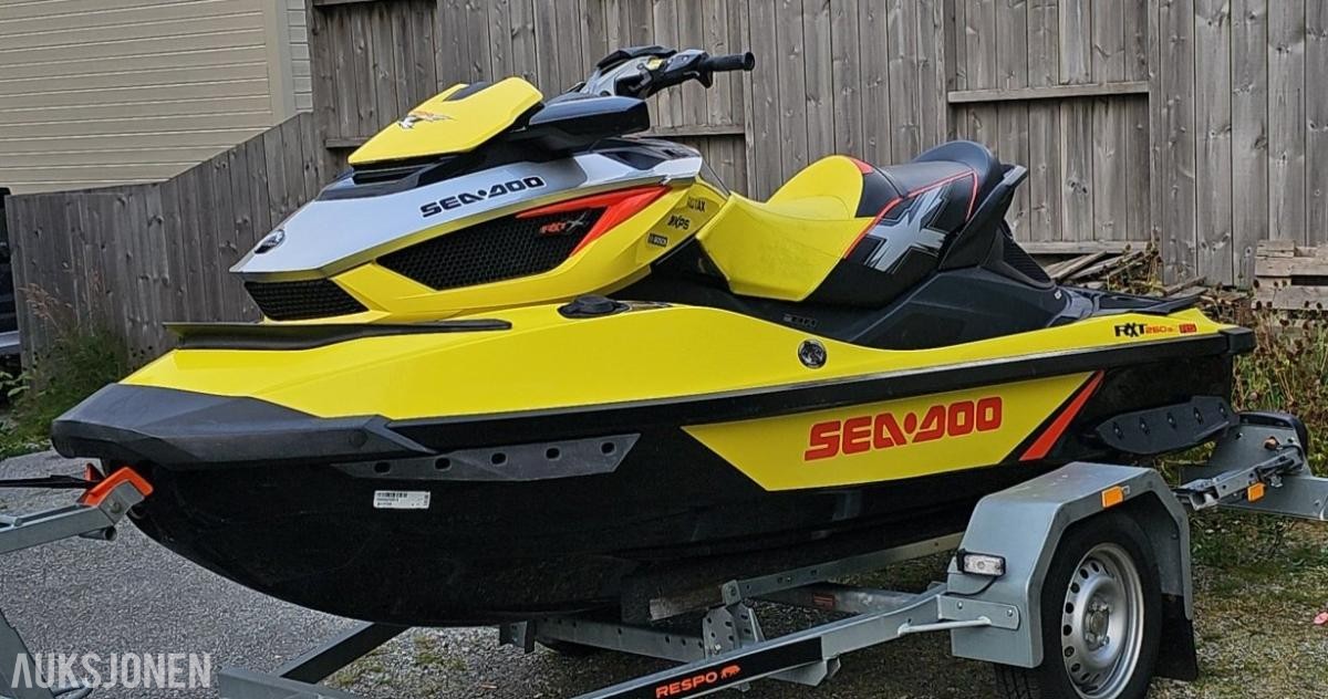 2015 SeaDoo RXT-X 260 aS RS Vannscooter - motorhavari