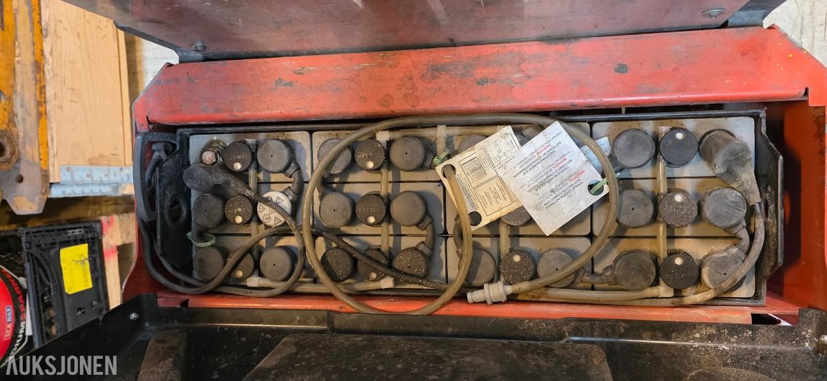 BT SWE 120L elektrisk ledestabler/stablertruck