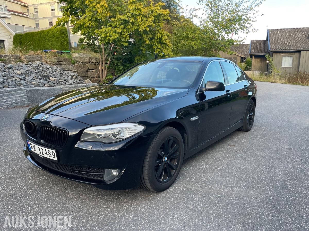 2011 BMW 520D 2.0 163hk AUTOMAT HENGERFESTE SKINNINTERIØR EU OK 07.2027