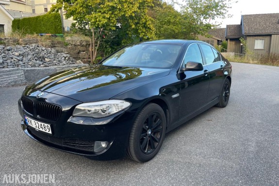 2011 BMW 520D 2.0 163hk AUTOMAT HENGERFESTE SKINNINTERIØR EU OK 07.2027