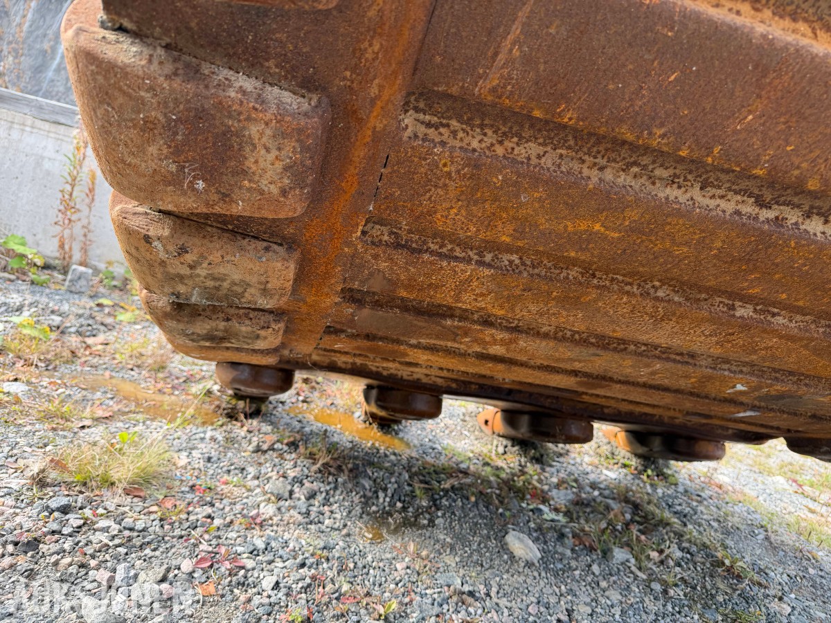 2022 Gjerstad graveskuffe – S70 feste – brukt på Volvo EC250