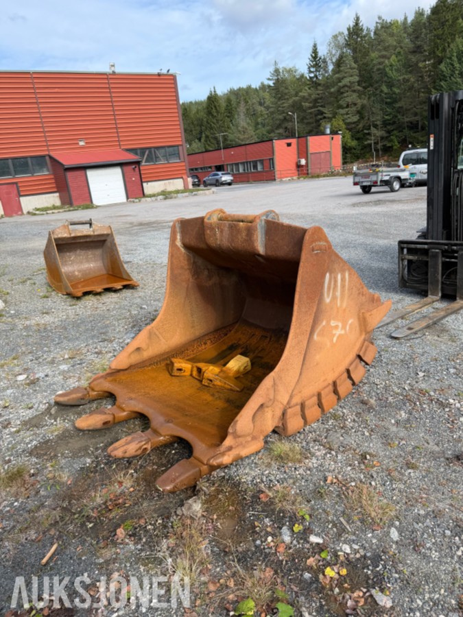 2022 Gjerstad graveskuffe – S70 feste – brukt på Volvo EC250