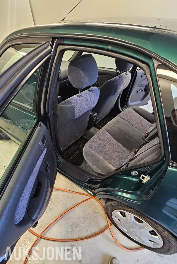 1999 TOYOTA COROLLA 1.3 86HK AUTOMATGIR LAV KM