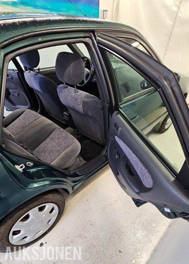 1999 TOYOTA COROLLA 1.3 86HK AUTOMATGIR LAV KM