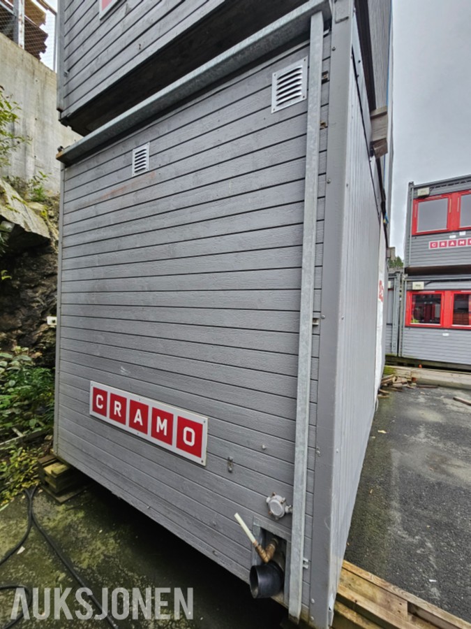 Vask/Dusj/Skift 10 P A30 garderobe- og sanitærbrakke