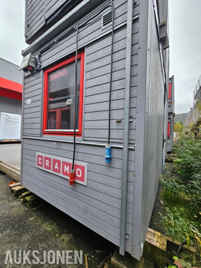 Vask/Dusj/Skift 10 P A30 garderobe- og sanitærbrakke