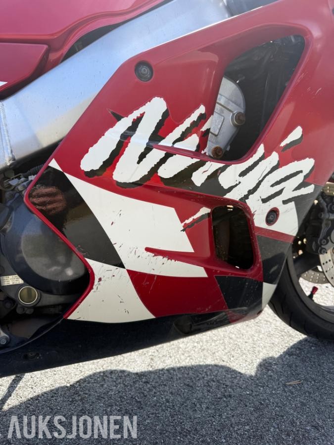 1997 Kawasaki Ninja ZX-6R