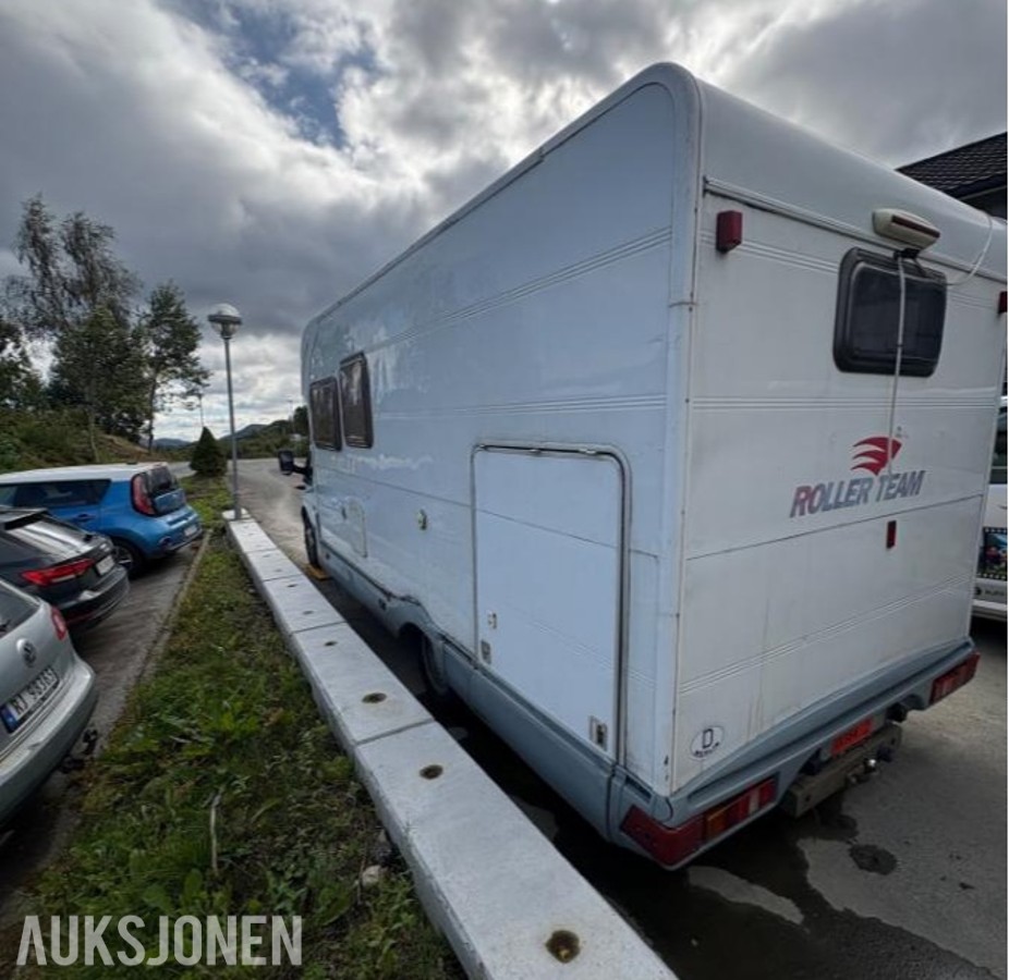 2001 Ford Transit Campingbil - Prosjekt - *Ingen minstepris*