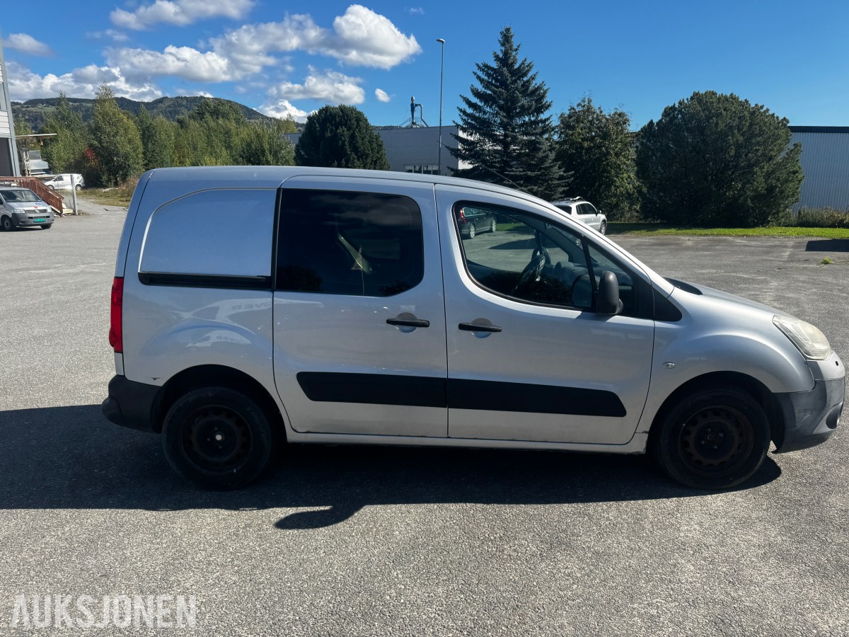 2012 Citroen BERLINGO 1.6-90 D HENGERFESTE 3-SETER