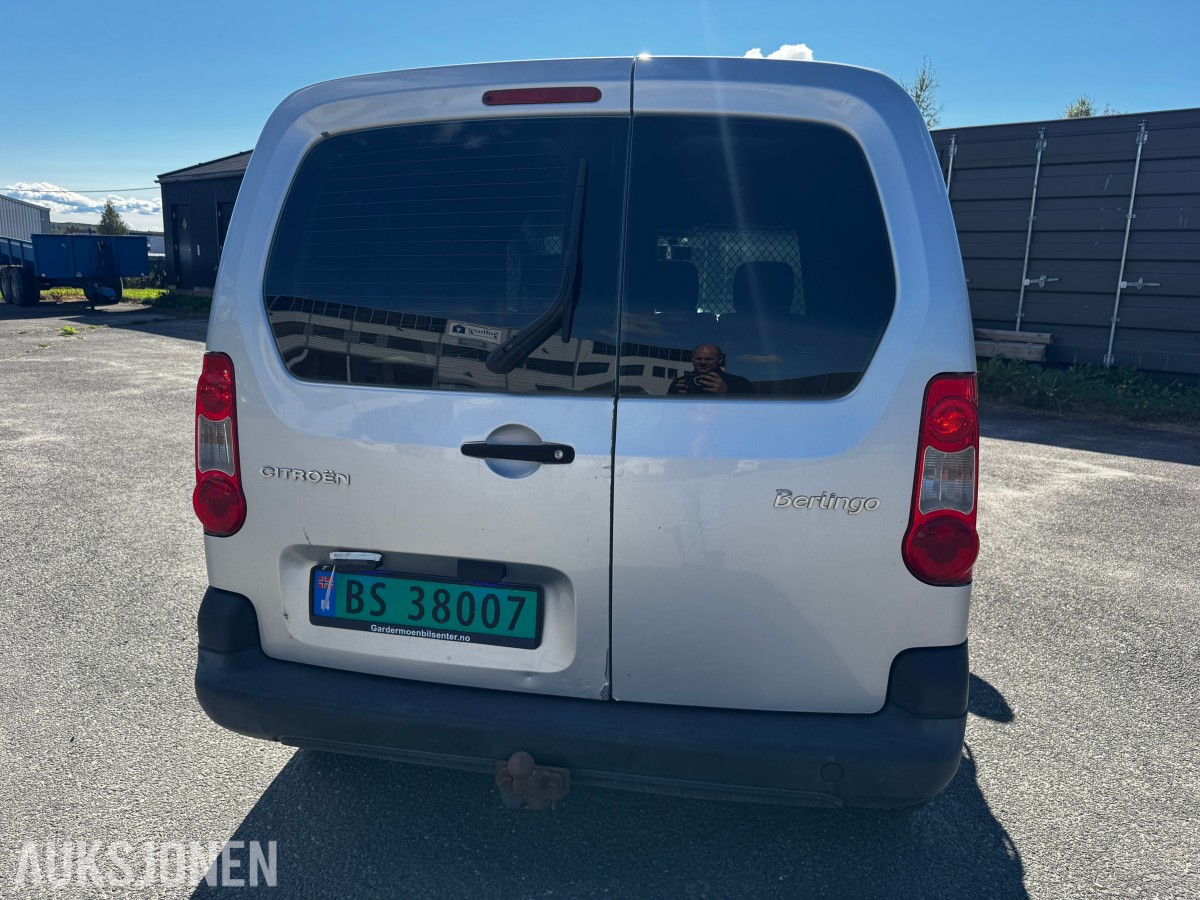 2012 Citroen BERLINGO 1.6-90 D HENGERFESTE 3-SETER