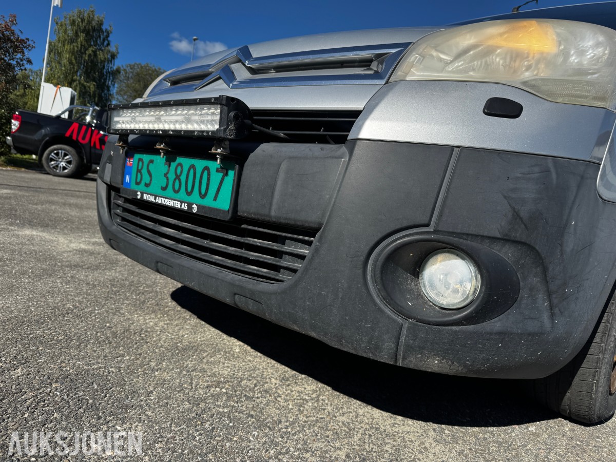 2012 Citroen BERLINGO 1.6-90 D HENGERFESTE 3-SETER