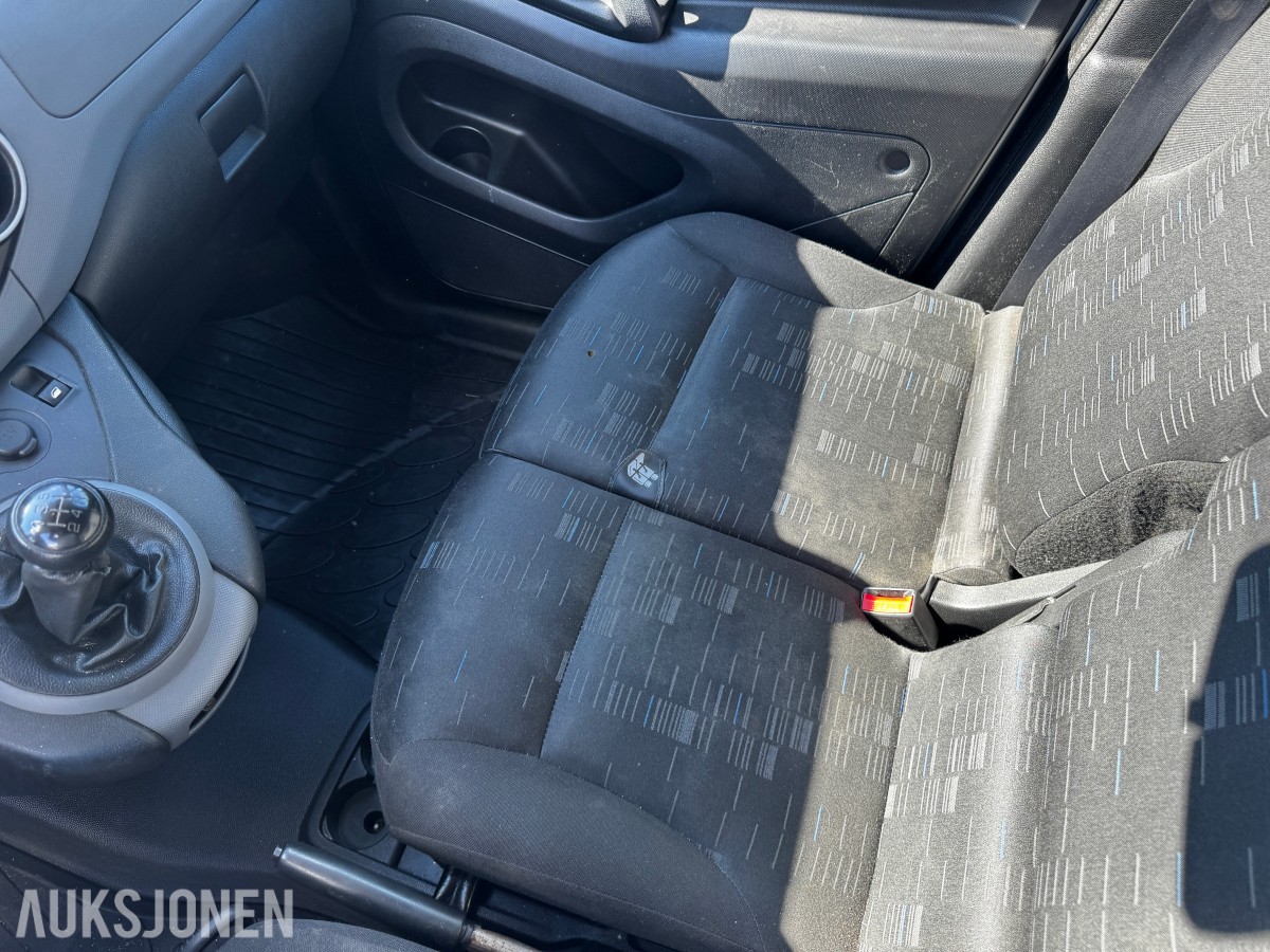 2012 Citroen BERLINGO 1.6-90 D HENGERFESTE 3-SETER
