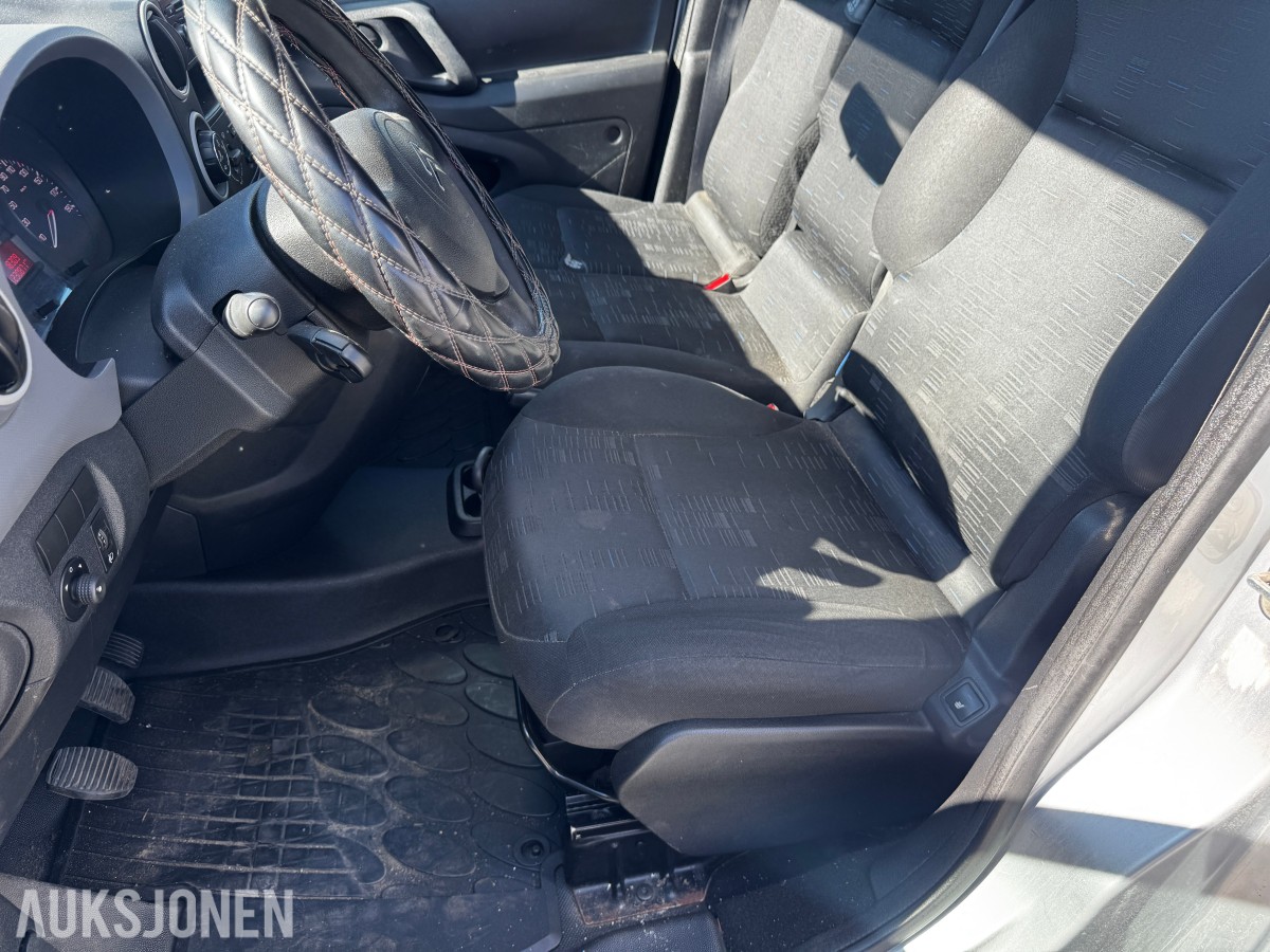 2012 Citroen BERLINGO 1.6-90 D HENGERFESTE 3-SETER