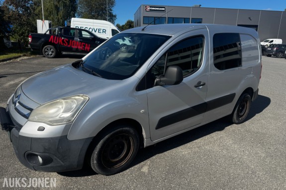 2012 Citroen BERLINGO 1.6-90 D HENGERFESTE 3-SETER