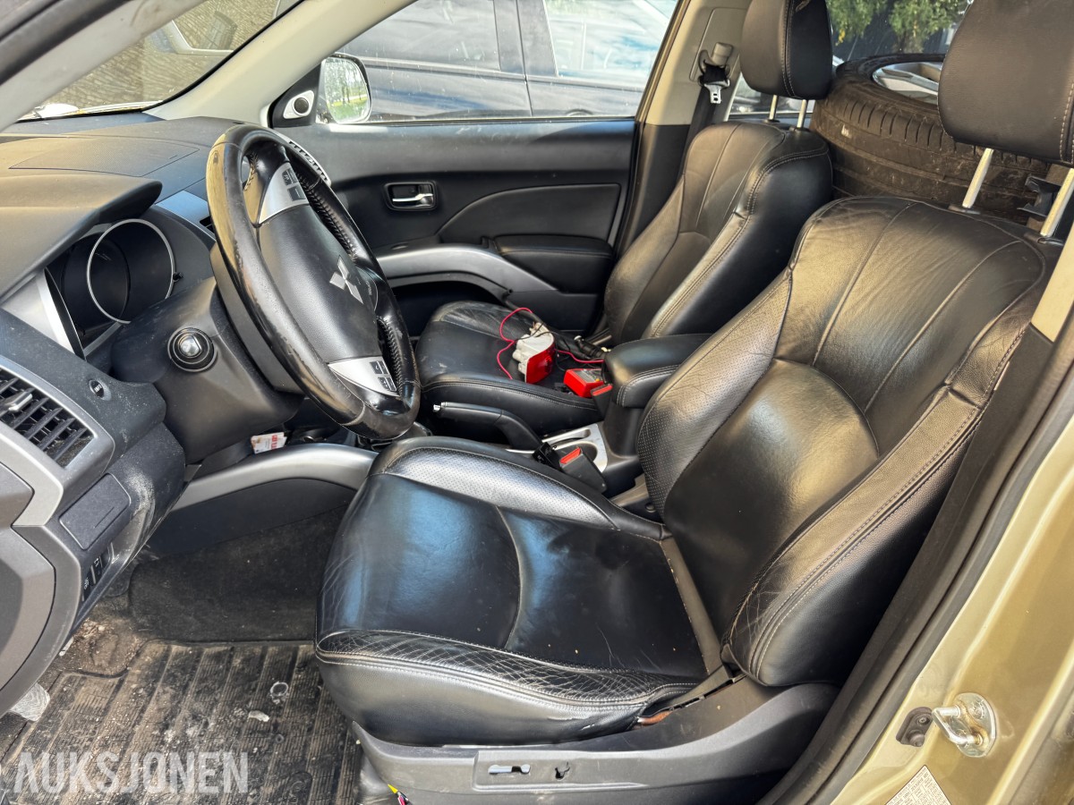 2008 Mitsubishi OUTLANDER 2.0-140 D 4WD 7-SETER HENGERFESTE