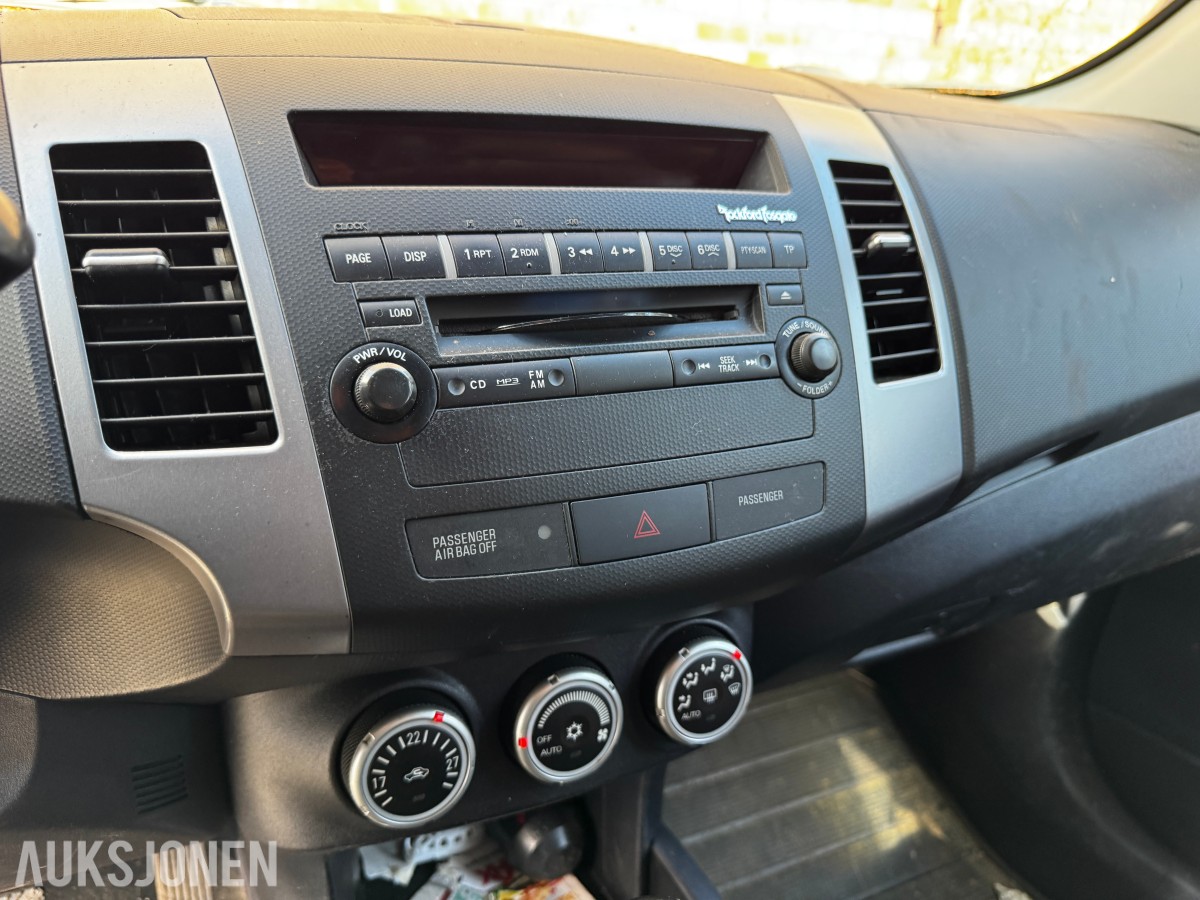 2008 Mitsubishi OUTLANDER 2.0-140 D 4WD 7-SETER HENGERFESTE