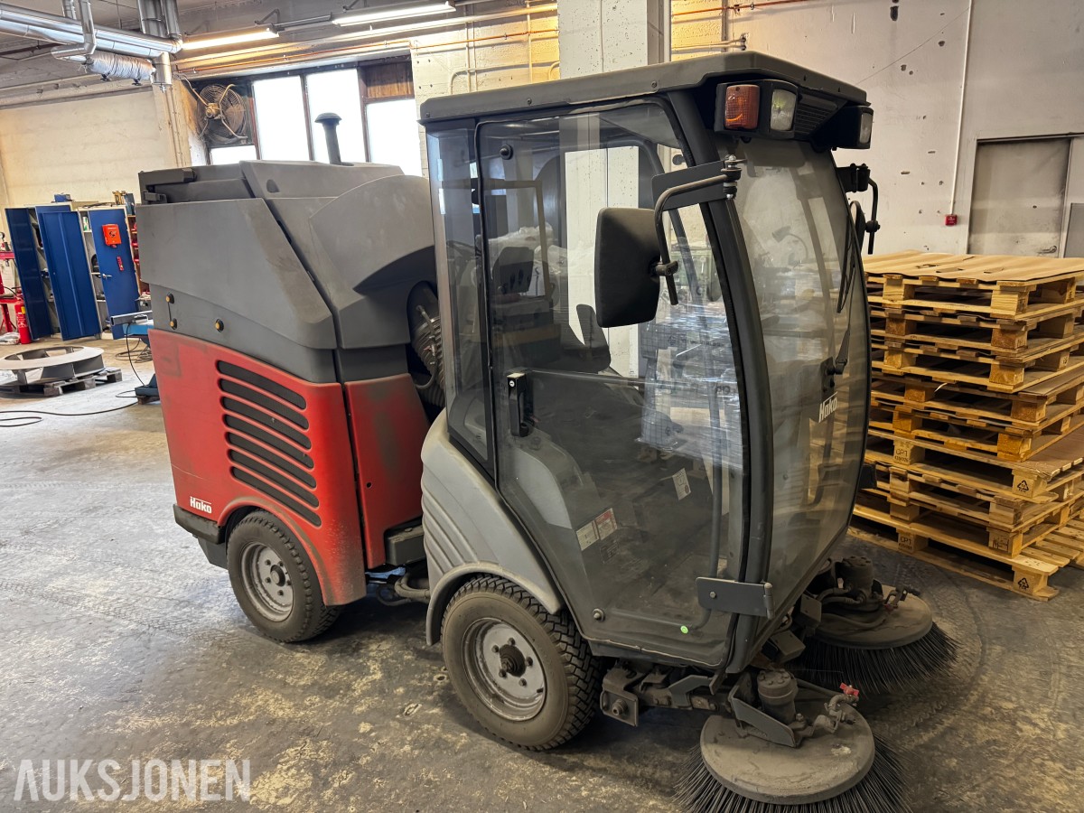 200 Hako Citymaster 300 sopemaskin