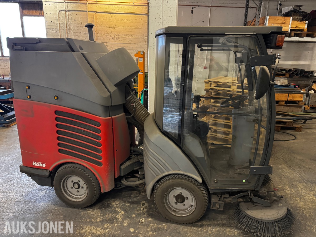 200 Hako Citymaster 300 sopemaskin