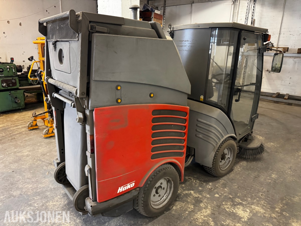200 Hako Citymaster 300 sopemaskin