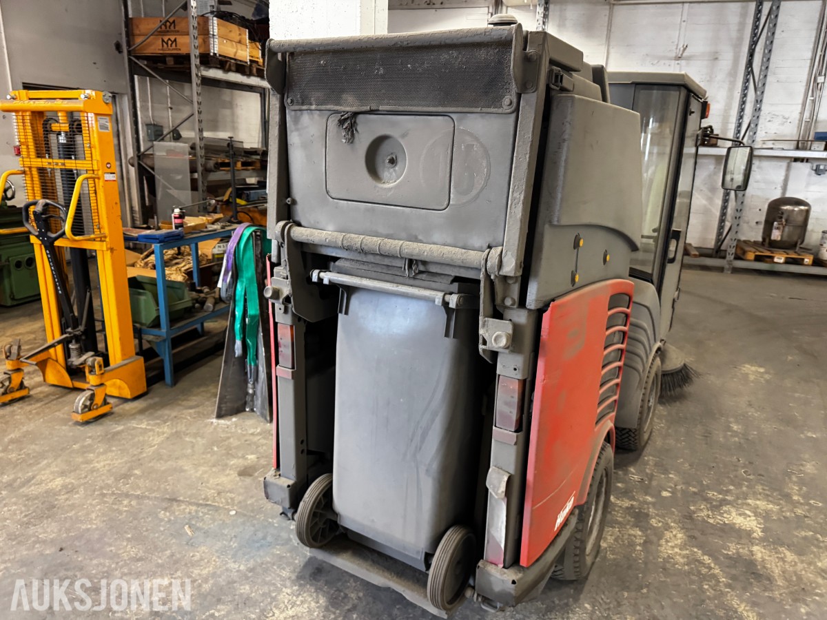 200 Hako Citymaster 300 sopemaskin