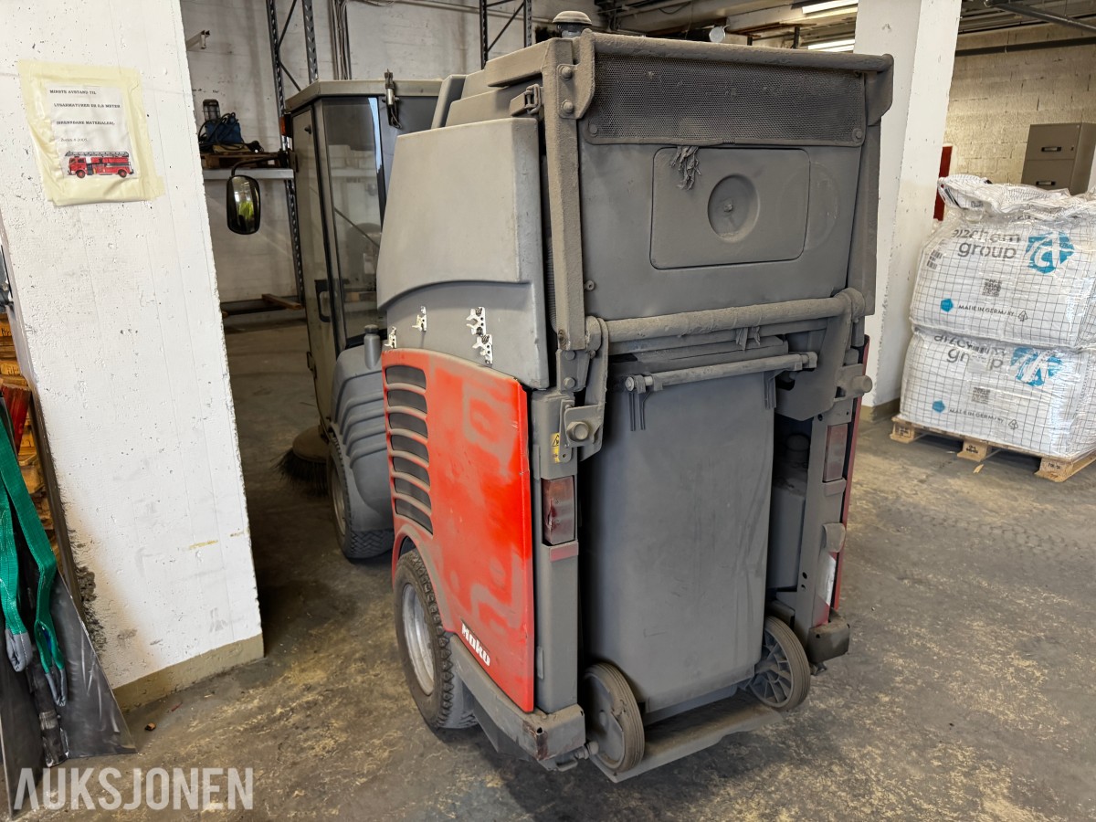 200 Hako Citymaster 300 sopemaskin