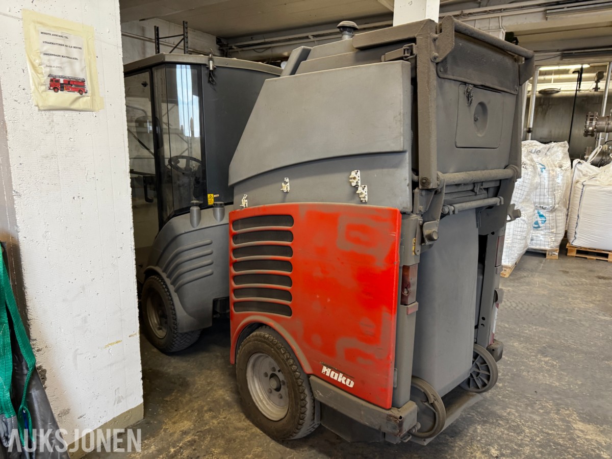 200 Hako Citymaster 300 sopemaskin