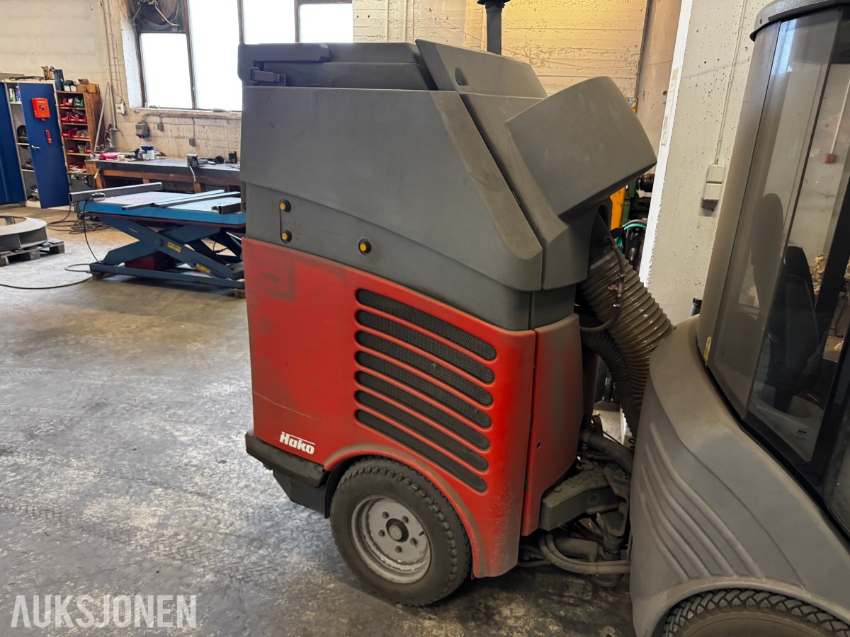 200 Hako Citymaster 300 sopemaskin