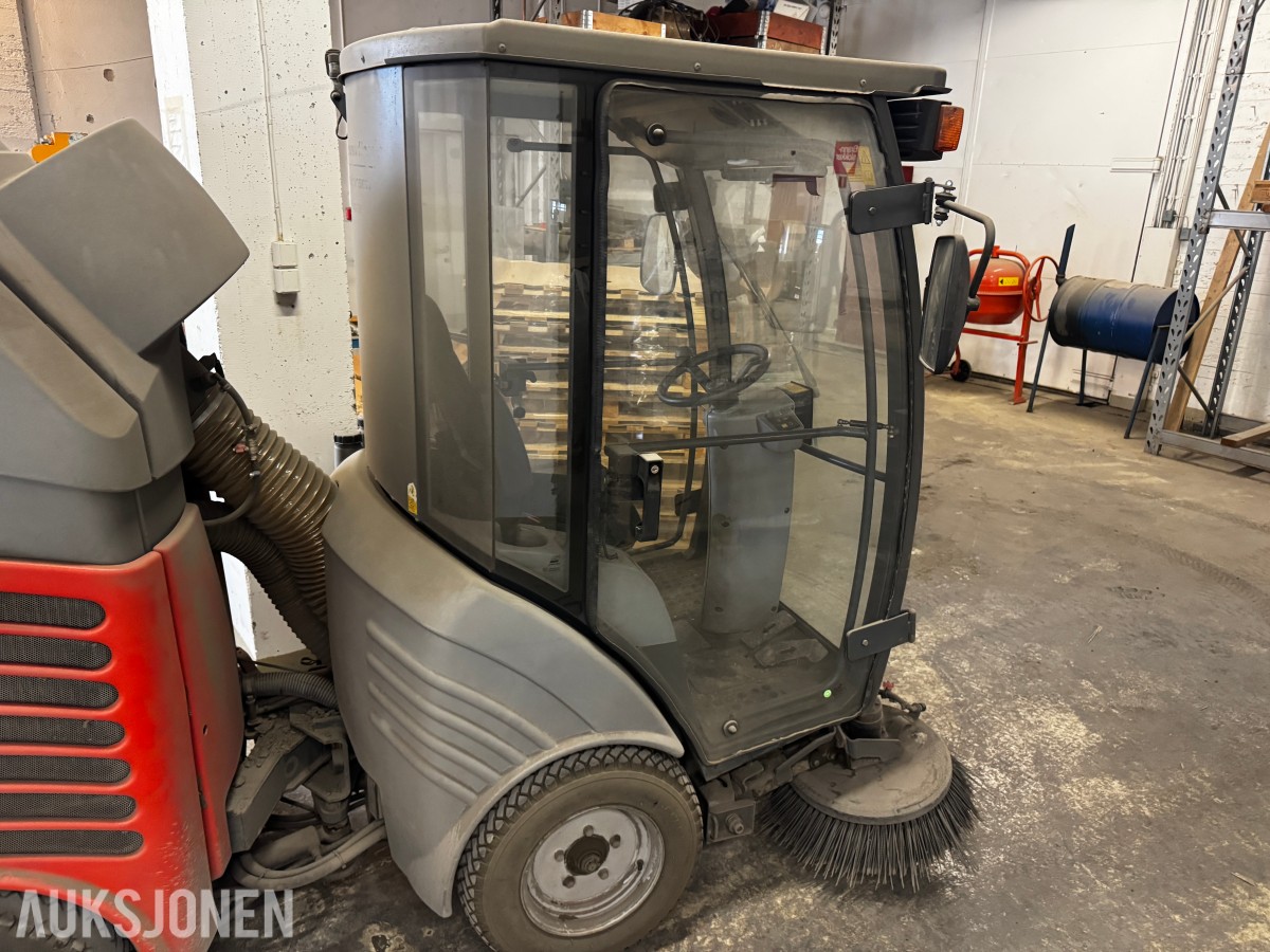 200 Hako Citymaster 300 sopemaskin