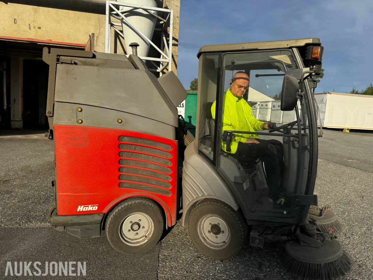 200 Hako Citymaster 300 sopemaskin