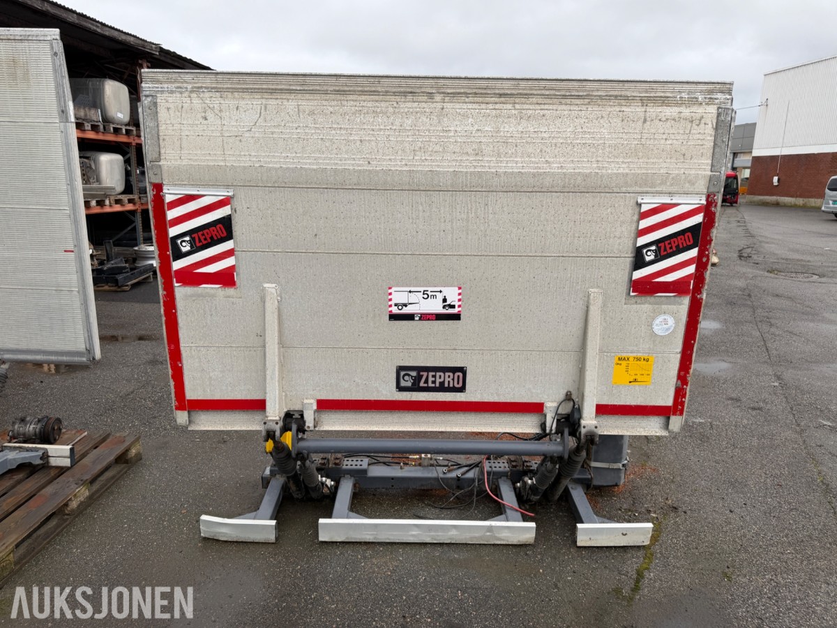 2020 Zepro bakløfter for lastebil, 750kg kapasitet