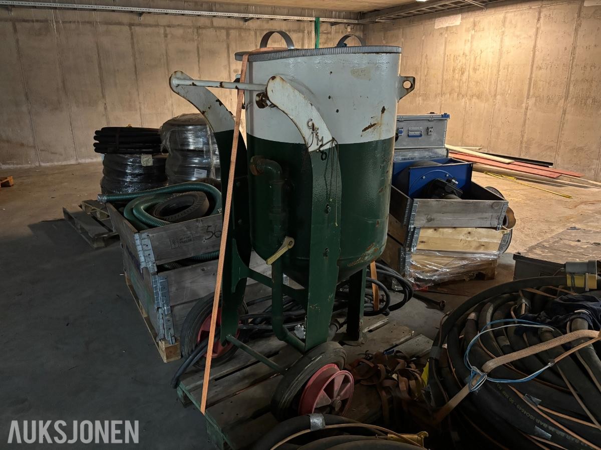 2012 Clemco 2452 blåseklokke 200 liter - 0–12 bar