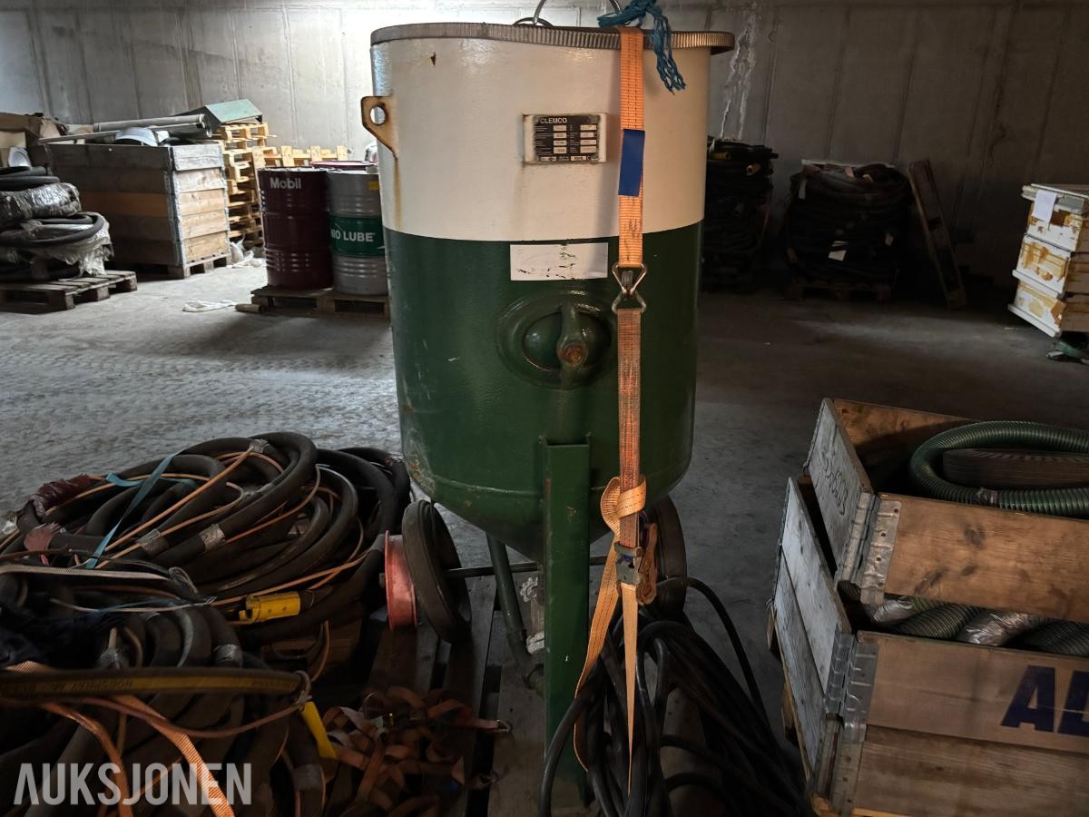 2012 Clemco 2452 blåseklokke 200 liter - 0–12 bar