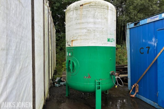 2018 Komino trykktank / trykkbeholder ca. 3000 liter, 11 bar