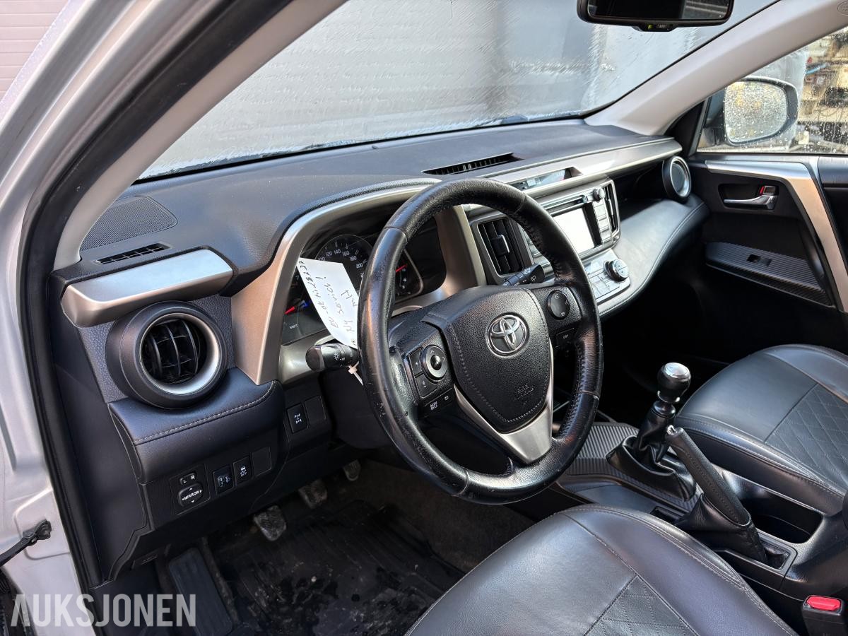 2013 Toyota RAV4 2.2D 150HK 4WD HENGERFESTE KAMERA CRUISE