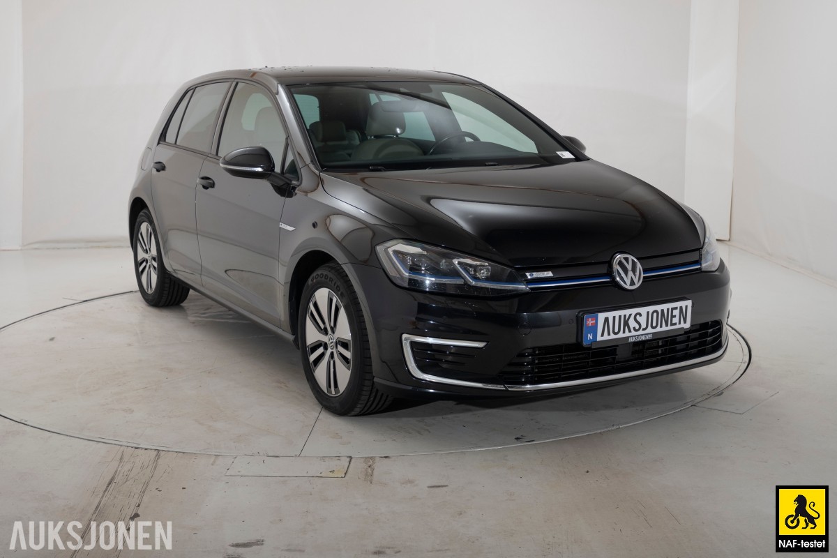 2020 Volkswagen E-Golf 136HK ACC KAMERA SKINN NAVI VARMEPUMPE