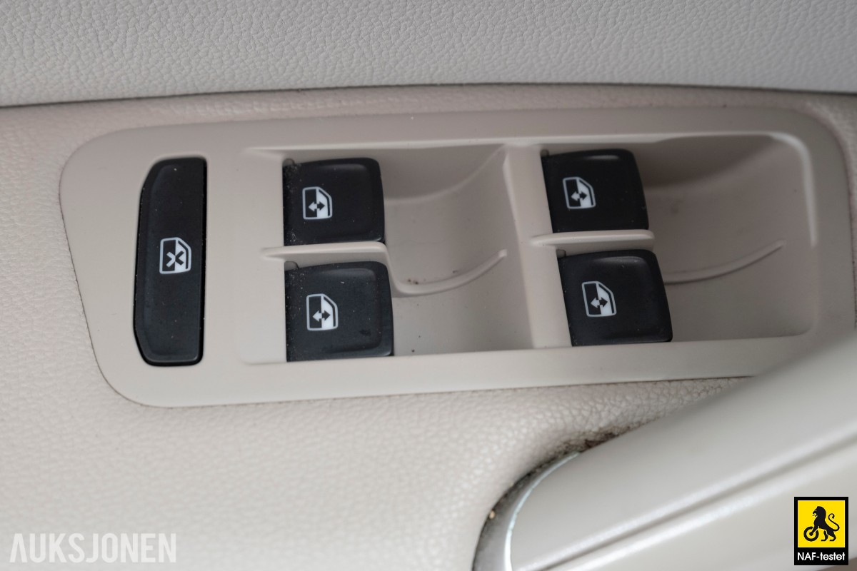 2020 Volkswagen E-Golf 136HK ACC KAMERA SKINN NAVI VARMEPUMPE