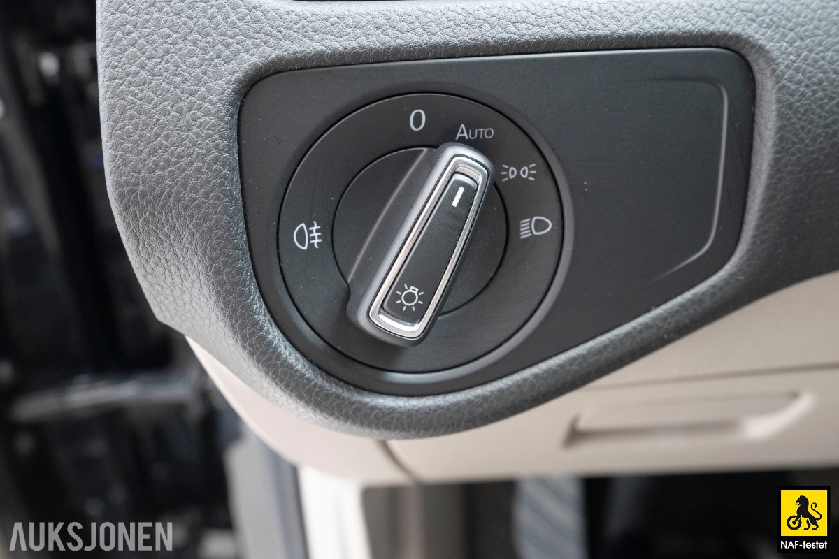 2020 Volkswagen E-Golf 136HK ACC KAMERA SKINN NAVI VARMEPUMPE