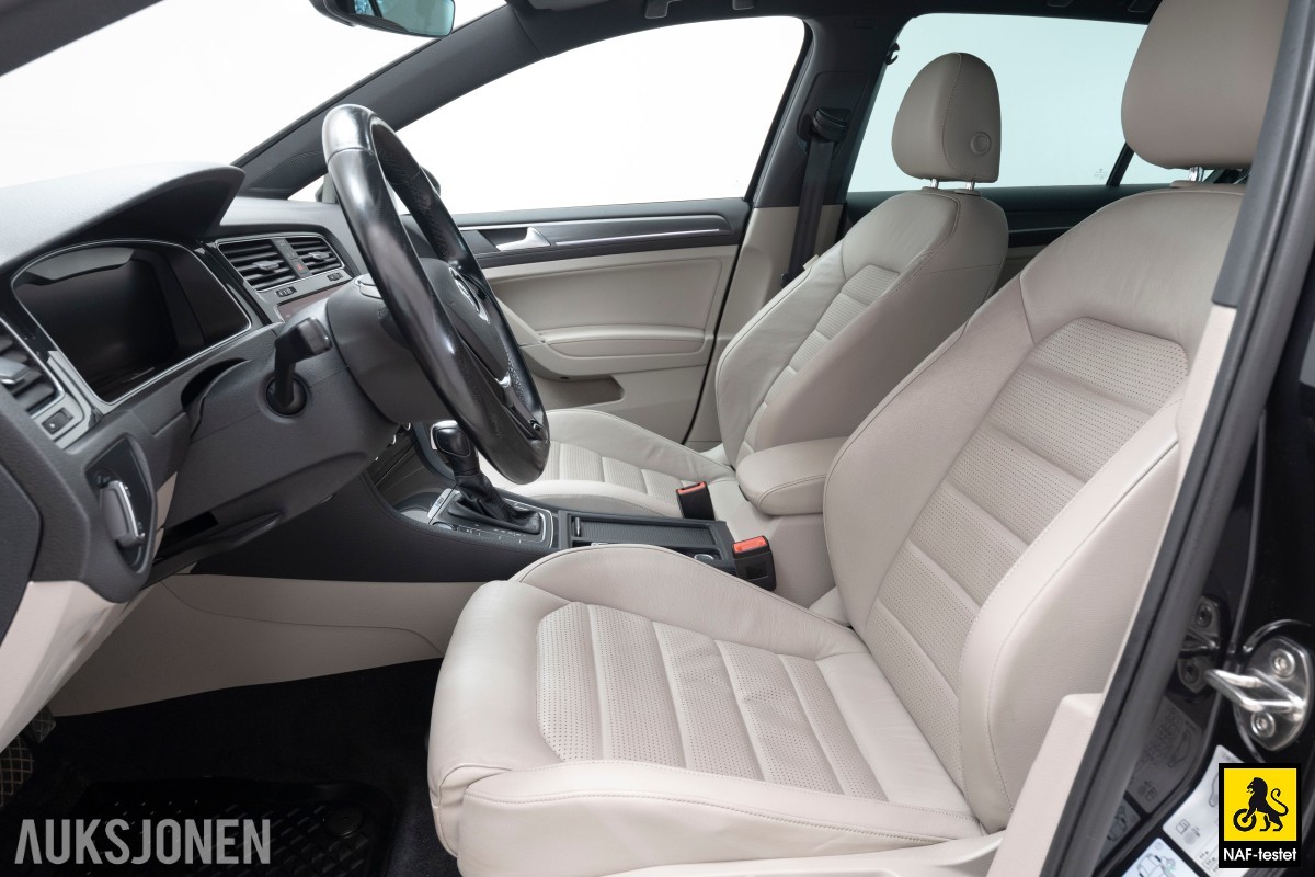 2020 Volkswagen E-Golf 136HK ACC KAMERA SKINN NAVI VARMEPUMPE