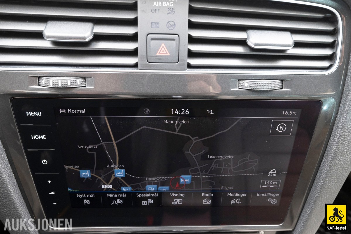 2020 Volkswagen E-Golf 136HK ACC KAMERA SKINN NAVI VARMEPUMPE