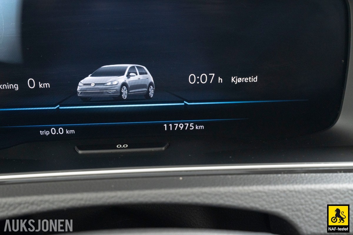 2020 Volkswagen E-Golf 136HK ACC KAMERA SKINN NAVI VARMEPUMPE