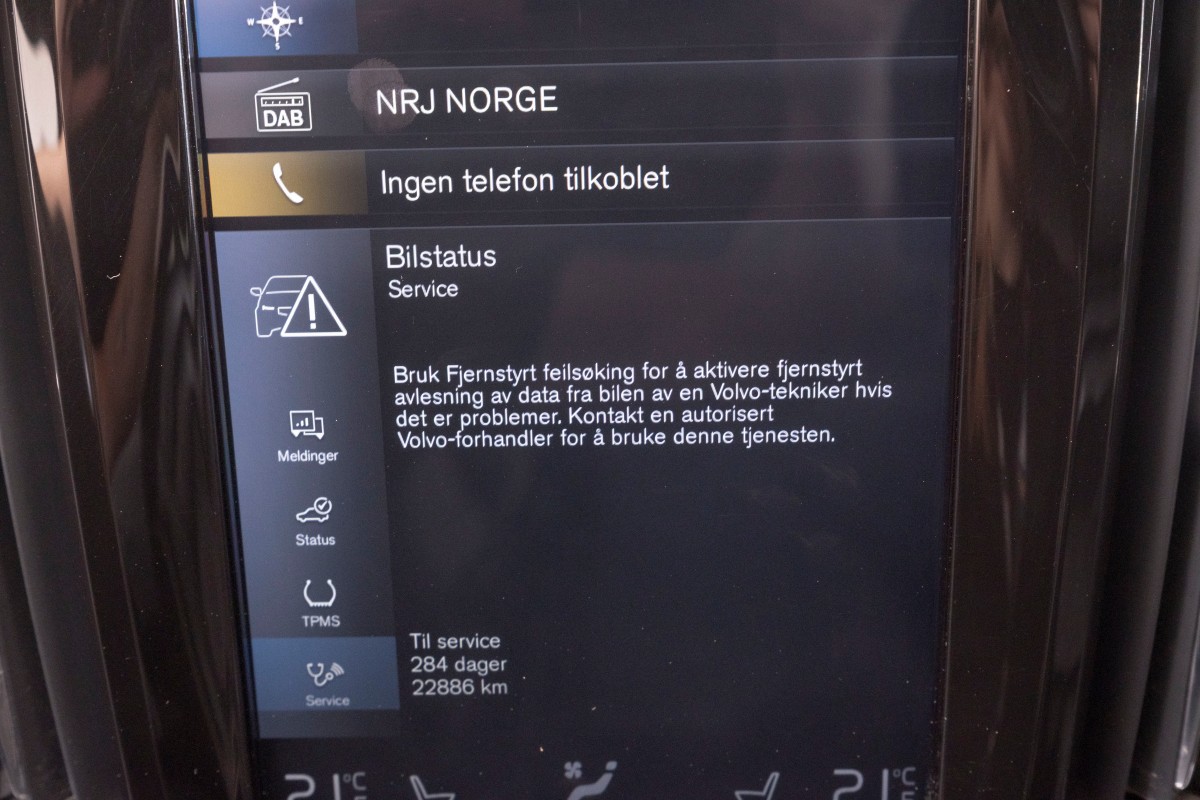 2018 Volvo V90 T8 407 HK R-DESIGN PANORAMA ACC HENGERFESTE KAMERA LED NAVI 